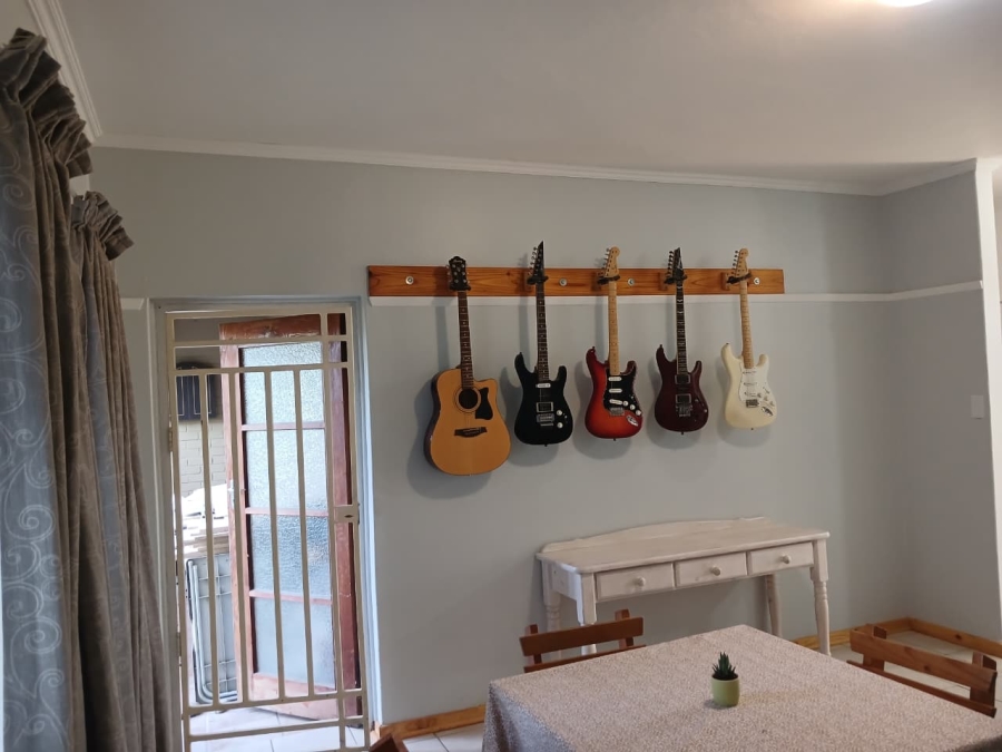 2 Bedroom Property for Sale in Wilgehof Free State